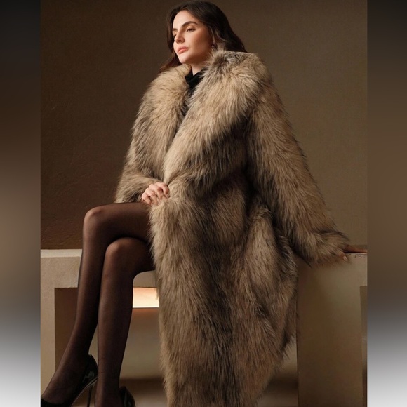 Luxury vintage style Gradient Brown Luxe Faux Fur Long Coat - Picture 2 of 10